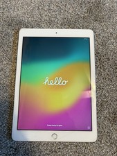 Apple iPad 6th generation 128gb wi-fi silver working with screen cracks