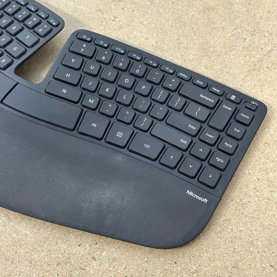 Microsoft Sculpt Ergonomic Wireless Keyboard Surface 1559 W/ Dongle Tested - Image 4 of 4