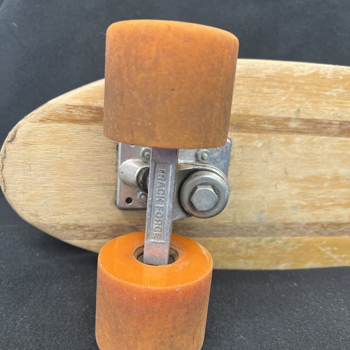 track force 60年代　木製 スケートボード Vintage 1970's PRO CLASS Kicktail Wood Skateboard w Track Force