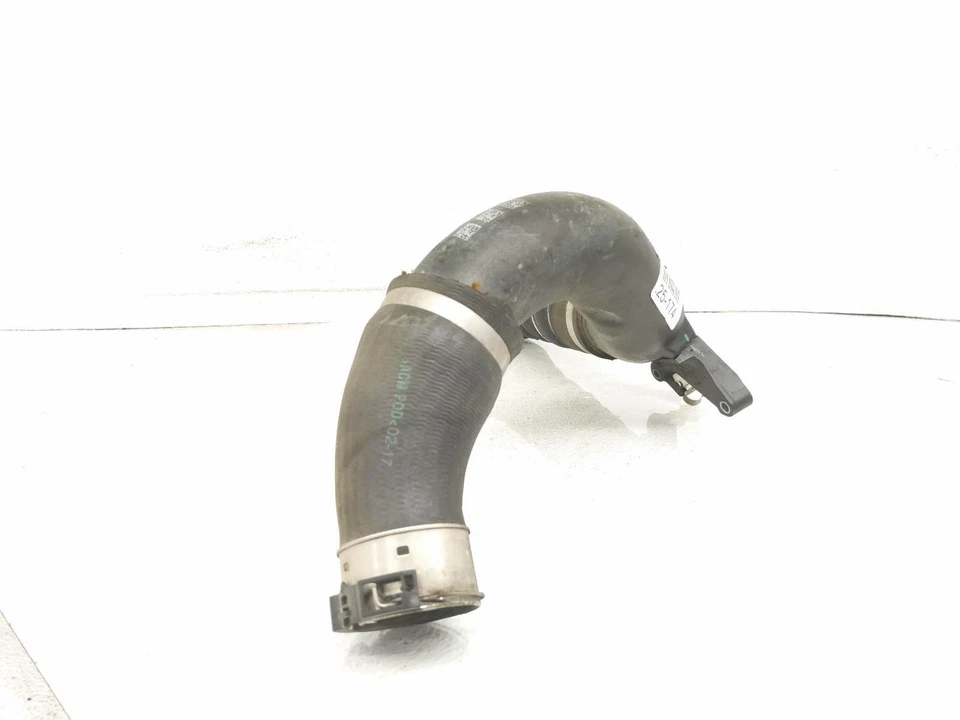 2016-2019 Bmw X1 Intercooler Charge Air Tube - 2.0T  13-71-8-616-212 - Image 3 of 4