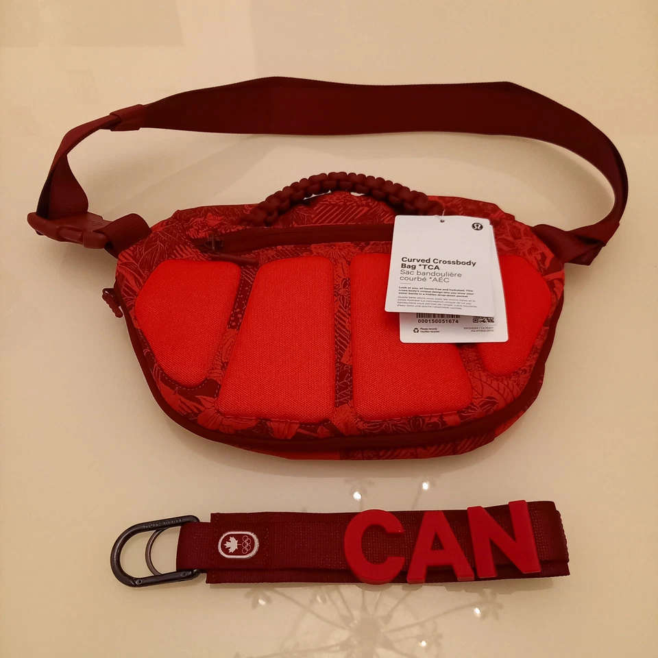 RARE - Lululemon Curved Crossbody Bag Paris 2024 Olympics - Canada Red - Photo 2/4