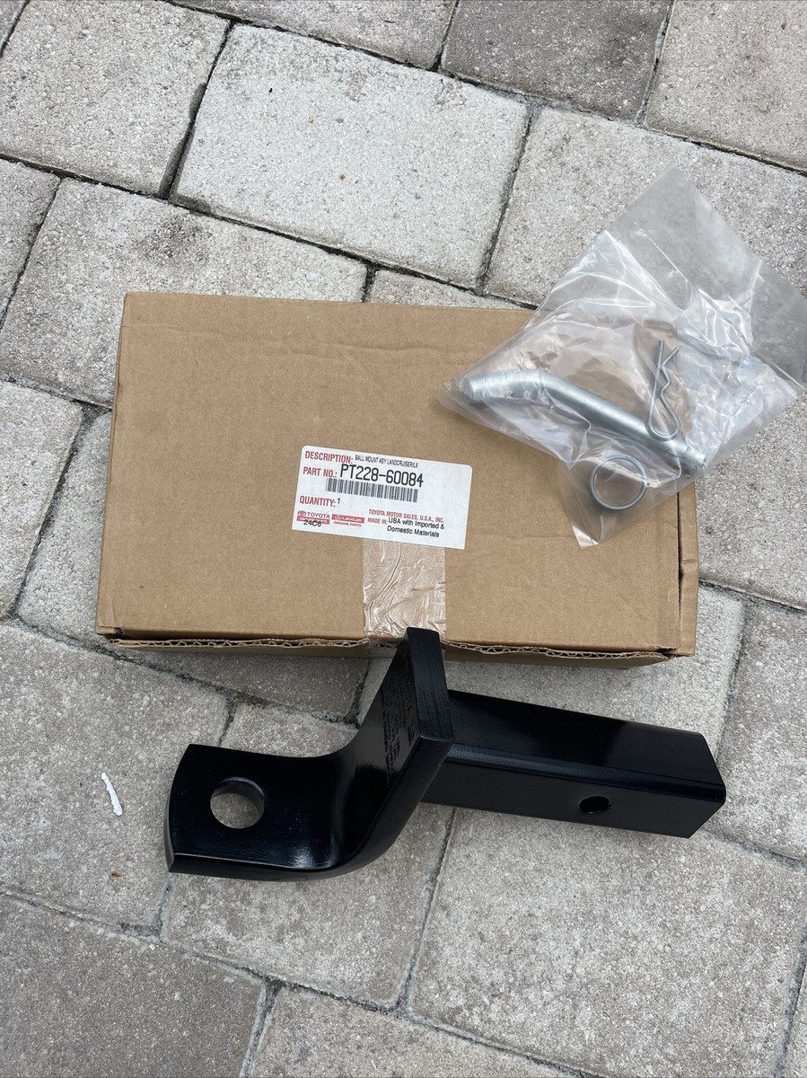 GENUINE Toyota/ LEXUS Trailer Hitch Tow BALL MOUNT ASY Landcruiser 