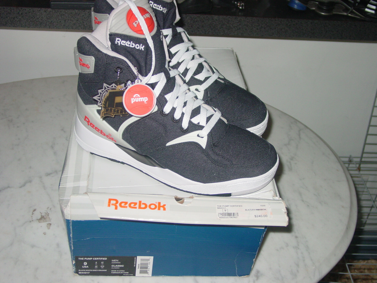 reebok aztrek 2014