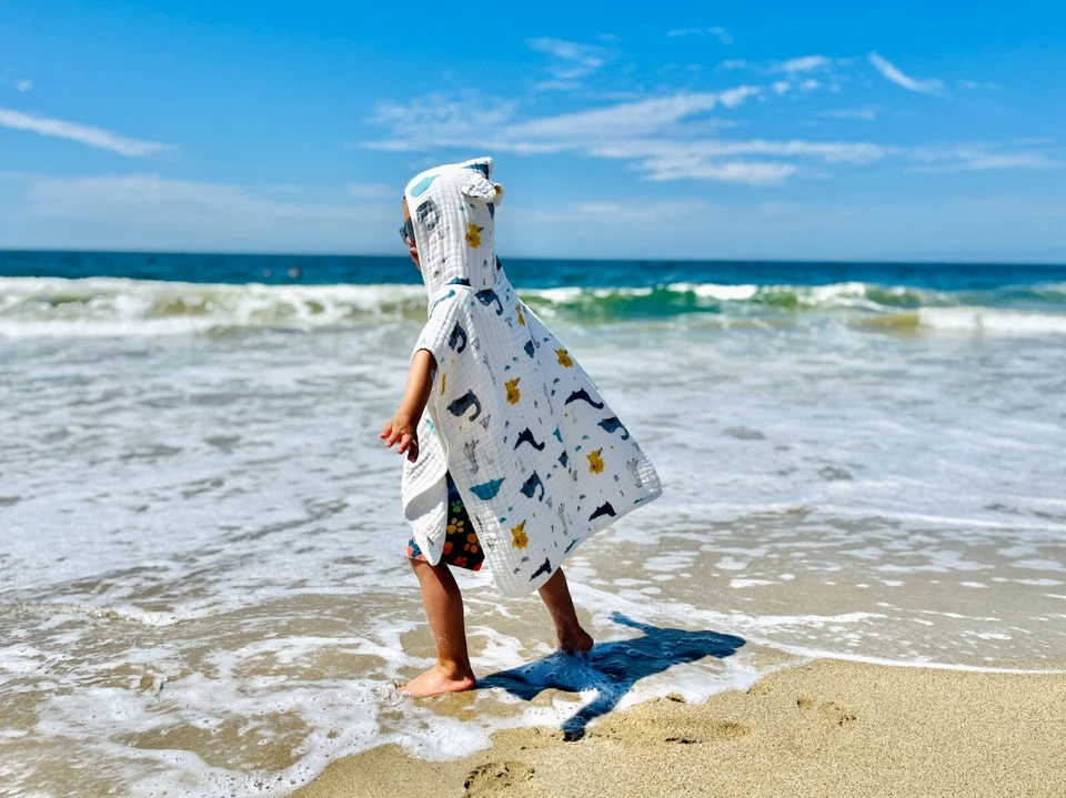 Toalla de baño/playa súper suave y absorbente para niños pequeños/niños muselina algodón Foto 3 de 4