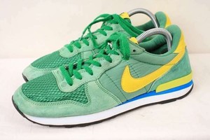 nike internationalist size 5