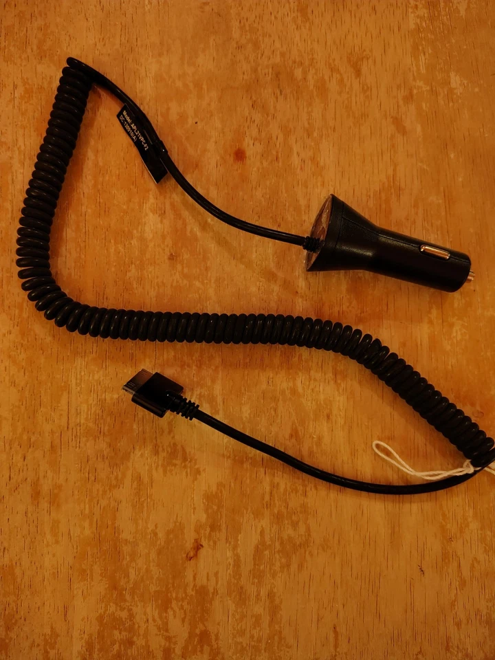 Cargador de coche iPhone estilo antiguo para iPod iPhone iPad enchufe de cigarrillo Foto 3 de 3