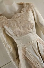 Antique Ivory Wedding Dress Heavy Floral Laced, Taffeta 1940's Edwardian Sz 2/4