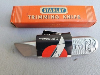 Vintage Stanley 199 trimming knife w/original box. UNUSED w/blades