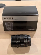 Voigtlander 17.5mm F0.95 Lens for Micro Four Thirds MFT, Excellent Mint