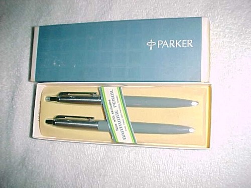 GEM NOS - PARKER JOTTER PARDNER SET 10-70 - DOVE GREY - NEVER OUT OF THE BOX