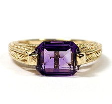 2 Carat Purple Amethyst 14k Yellow Gold Ring Size 8