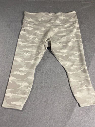 Athleta Elation Camo 7/8 Tight Womens 3X NEW $109 Athletic Legging - Imagen 4 de 12