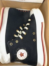 Converse Size: 6 Kid / 5.5 UK