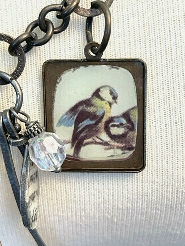 Wonderful Hand Made FOUND OBJECTS NECKLACE: Bird/Crystal/Pearl 25" - Picture 3 of 7