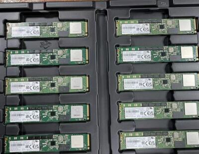 Samsung 1.92TB SSD Gen3x4 PM983 NVMe 22110 PCIe M.2 MZ-1LB1T90 State Solid Drive