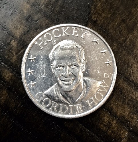 1971-72 Sunoco Top Performers Aluminum Coins GORDIE HOWE Hockey Coin RARE Nice!!