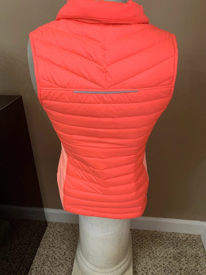 Chaleco acolchado Lucy para mujer XS coral invierno guerrero cálido atlético Foto 3 de 4