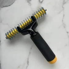 Carpet Seam Roller Hand Held 19 Teeth 6"