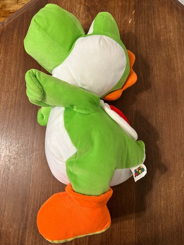 Offizielles Nintendo Super Mario Yoshi 23 Zoll Plüschtier Stofftier Spielzeug Grün - Bild 2 von 14