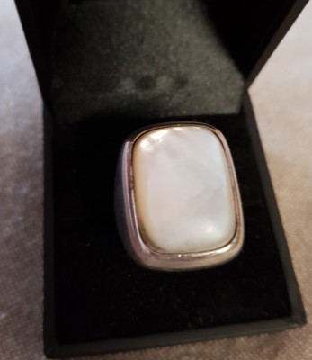 Bague femme en argent massif 925 et imposante nacre Taille 56