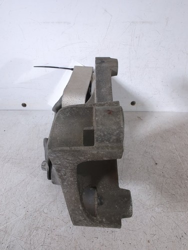 Mercedes A-class W176 A180 Cdi 2012-2018 1461 Engine Mount lower A2462401309 O5 - Picture 2 of 12