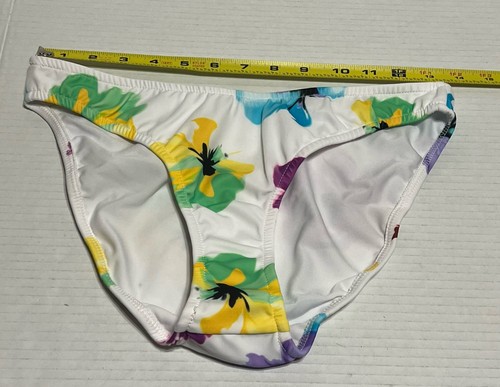 Venus Swim Bikini 2 PC Set B Cup Enhancer Push-Up Bottom 8 White Floral New - Picture 7 of 10