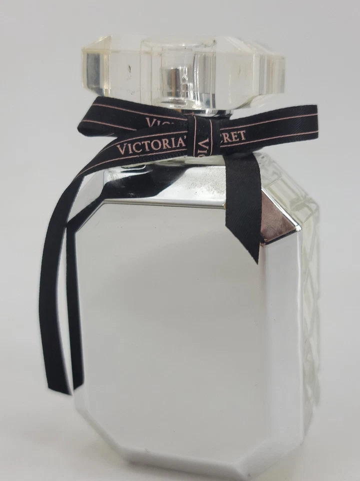 Victoria's Secret Paris Edición Limitada 3.4oz/100ml Eau De Parfum Foto 2 de 3