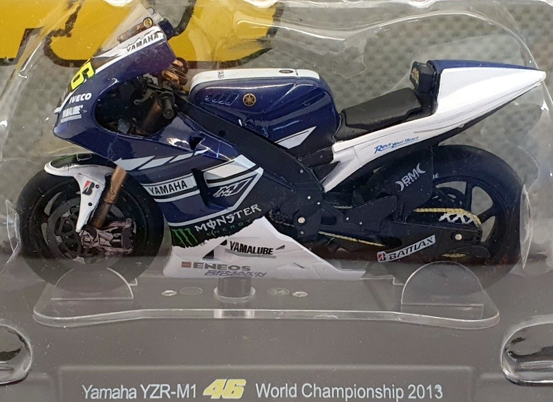 Altaya Yamaha YZR-M1 #46 Valentino Rossi Test Sepang 2006 1/18