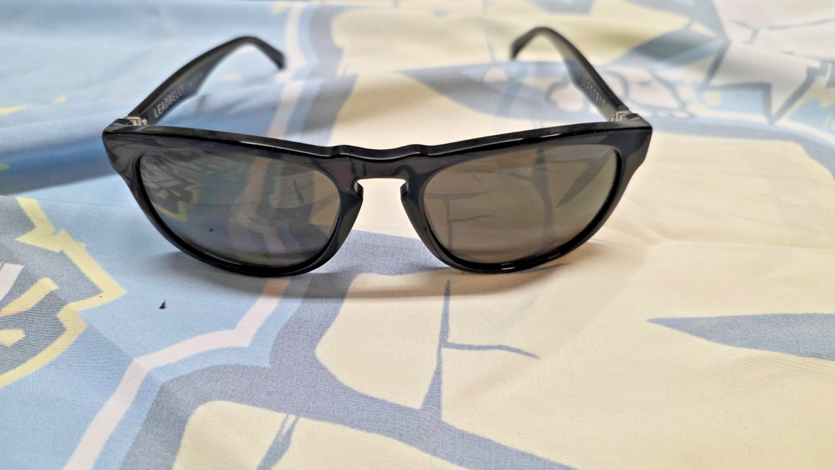 エレクトリック LEADBELLY サングラス Electric Men's Leadbelly EE13301001 Grey Rectangle Sunglasses for