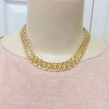 Necklace stacked chain loopy goldtone segments 17.5 inches