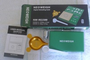 DIGITAL RELOADING SCALES