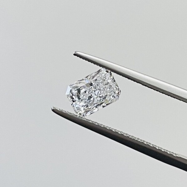 0.75 ctw F Color VS1 Clarity Radiant Shaped GIA Certified Natural Loose Diamond