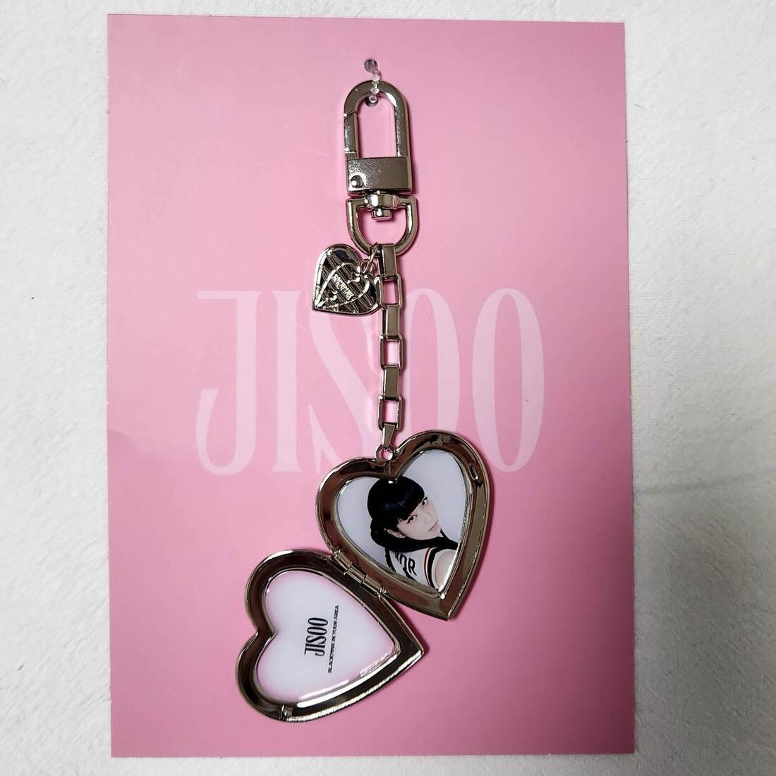 BLACKPINK Jisoo Official Bptour Born Pink Photocard Keyring