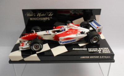 Panasonic Toyota Racing TF102 Showcar 2002 A. McNish 1:43 Minichamps