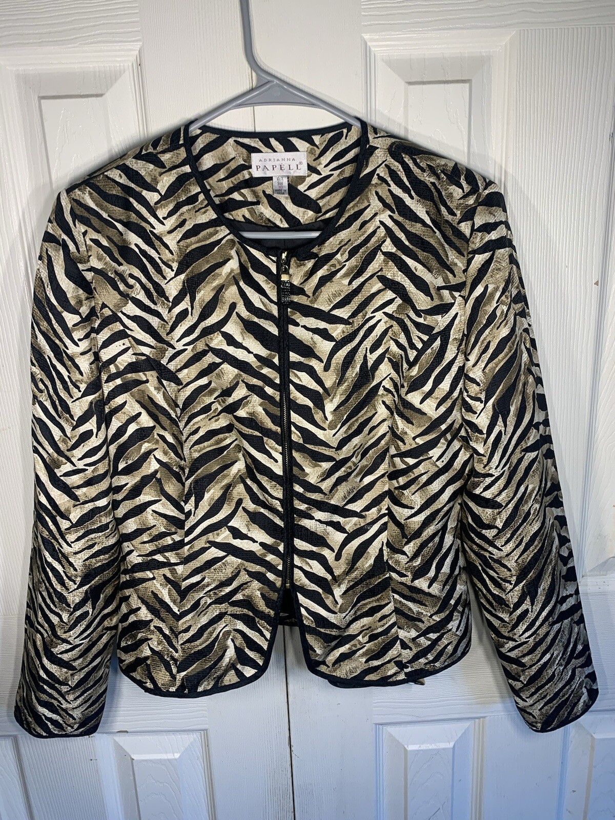 Picture 1 of 6