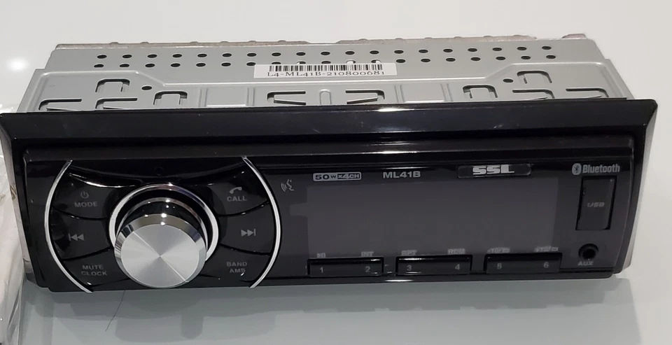 SSL Ml41B BLUETOOH MP3-COMPATIBLE DIGITAL MEDIA FM RECEIVER 200WATTS - Image 4 of 4