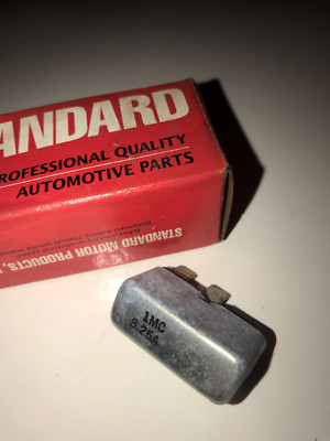 Circuit Breaker Fuse P# BR-208 Standard Motor Product