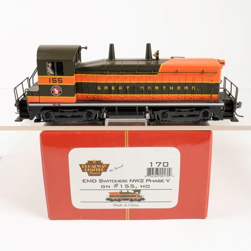 Broadway Limited HO Scale Great Northern NW2 Phase V Diesel