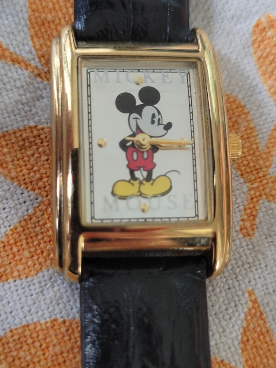 ミッキーマウスビンテージ時計 キャラクターウォッチの歴史をネズミの視点で振り返る - Hodinkee
