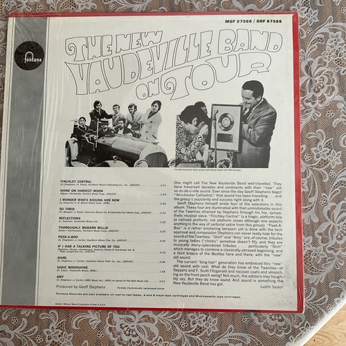 LP THE NEW VAUDEVILLE BAND ON TOUR cond VG+ - VG - Picture 2 of 2