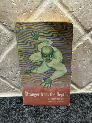 Vintage Stranger from the Depths By Gerry Turner 1972 Scholastic 2nd Print