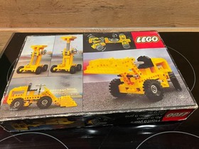 LEGO LEGOLAND classic Technic 850 Fork lift Complete with box and instructions