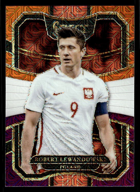 Robert Lewandowski 2017-18 Panini Select Multi-Color Prizm #30 Poland ESE