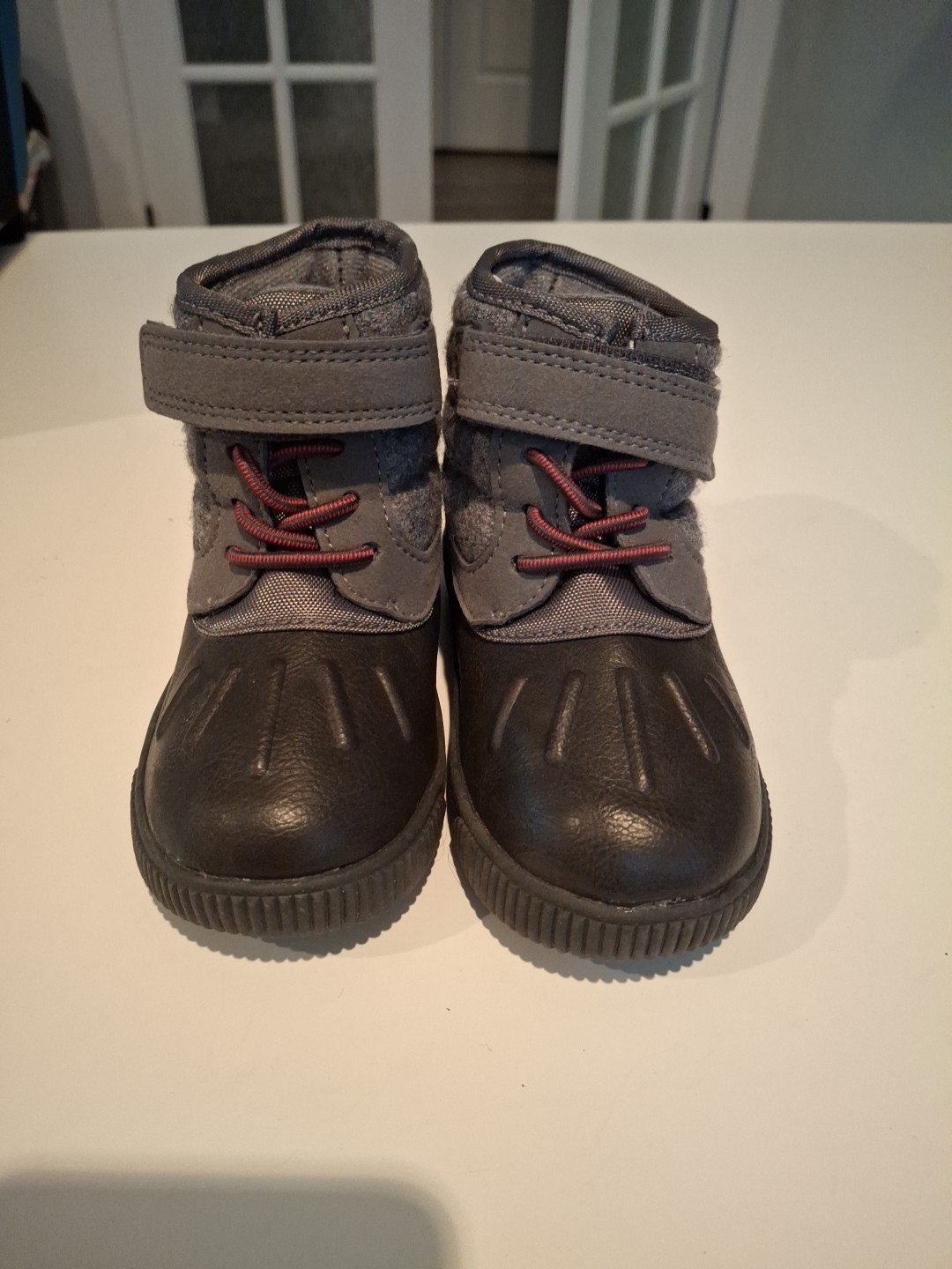 Carters Snow Boots Toddler Size 7M Gray And Black-image