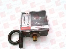 HONEYWELL L404A-1370 / L404A1370 (NEW IN BOX)