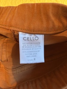 Cello Women's Juniors Bronze/rust Color Size 8 Jeans