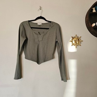 Moa-moa Women's Green Shirt