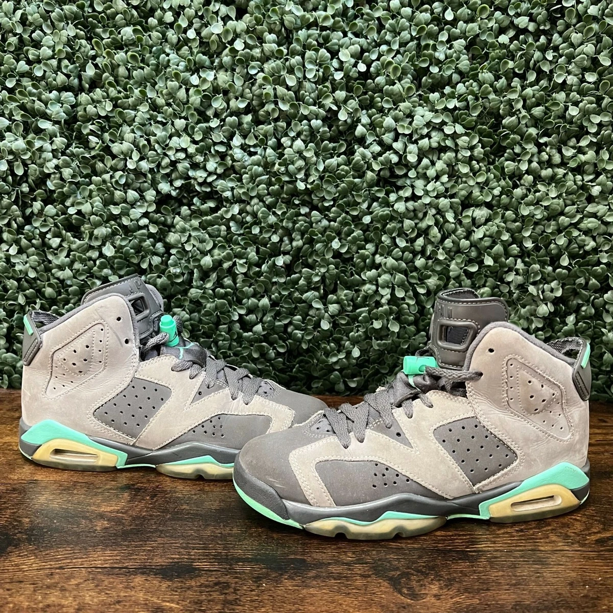 Air jordan 6 green glow sale