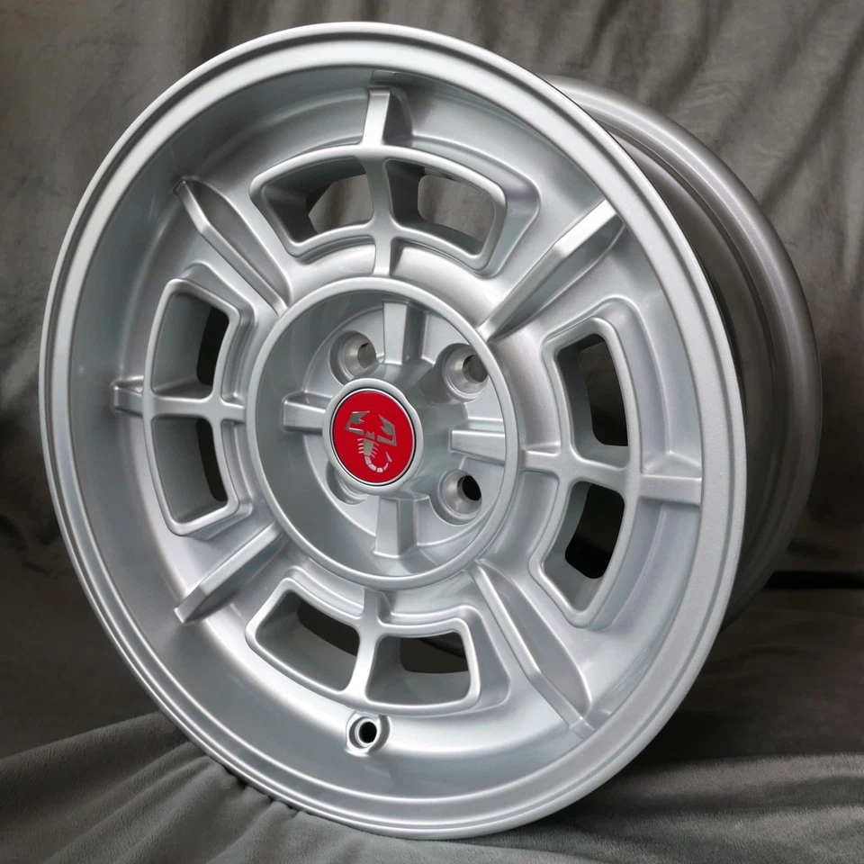 4x CD68 15 Zoll Felgen 4x98 mit Teilegutachten Retro Classic wheels Satzpreis... - Bild 1 von 1