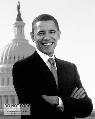 BARACK OBAMA AS A U. S. SENATOR FROM ILLINOIS - 8X10 PHOTO (RT-260)